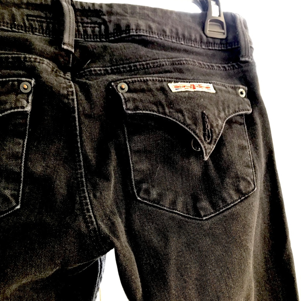 Hudson black skinny straight leg jeans, mint condition.